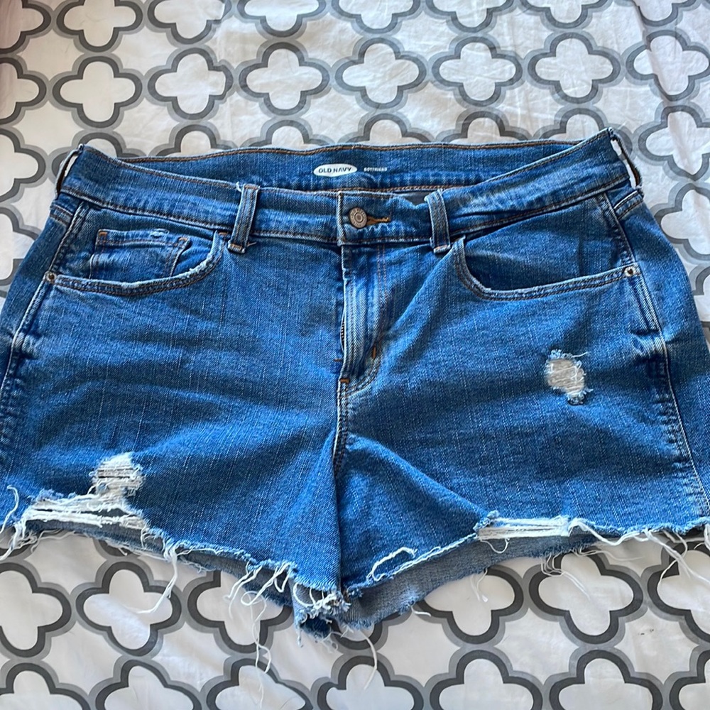 Old Navy Boyfriend Denim shorts, size 12